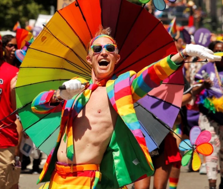 prideprom24